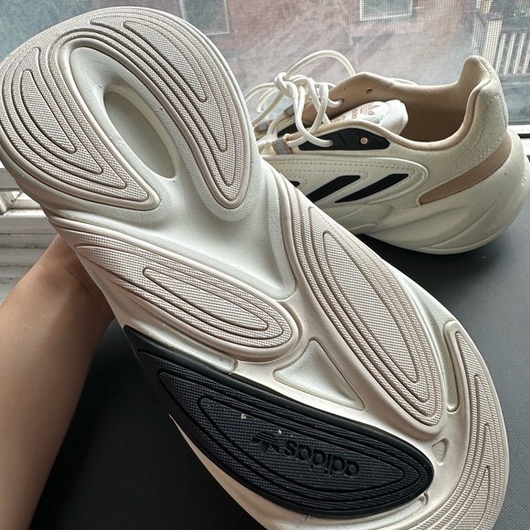 Adidas- Ozelia j Casual running sneakers - Picture 3 of 5